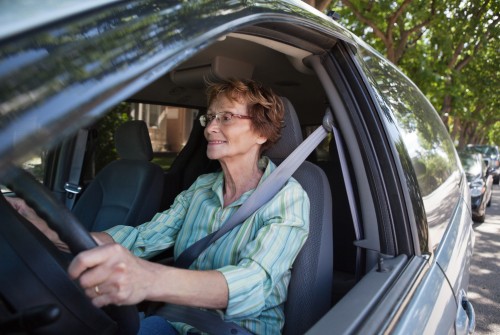 Quand un décret interdit les malades Alzheimer de conduire