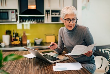 Aide APA 2026 : dépendance des personnes âgées à domicile et en EHPAD