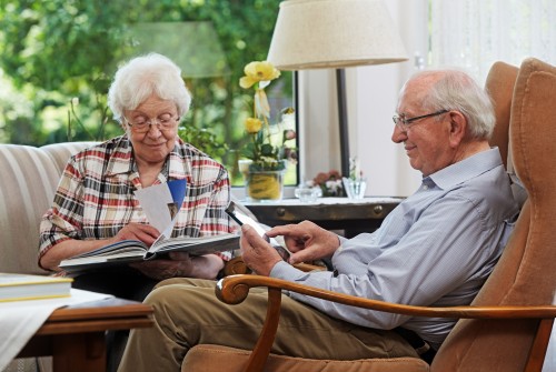 Rester à domicile mais à quel coût ?