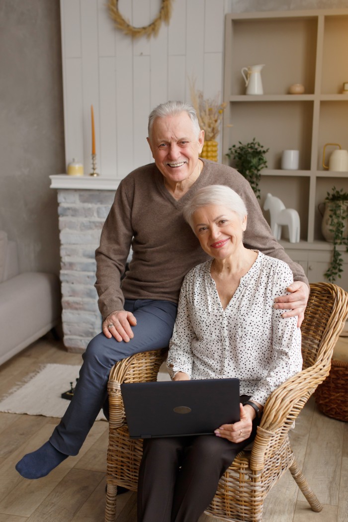 10 Astuces Cruciales pour Choisir une Résidence Seniors ou EHPAD en 2024