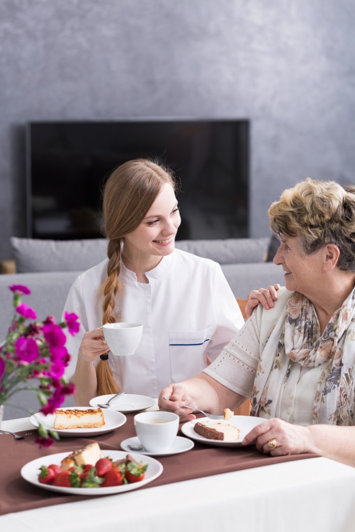 EHPAD ou Résidence Seniors : Comment choisir ?