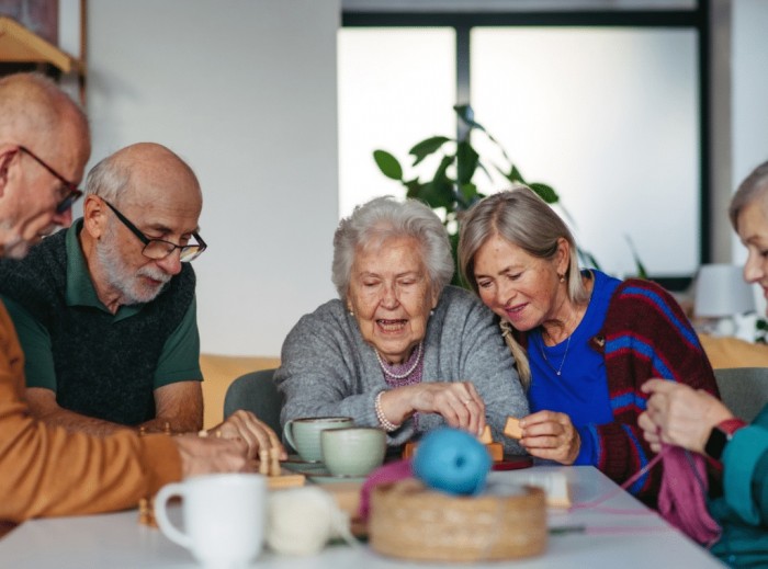 Senior chez soi, dans son cadre de vie
