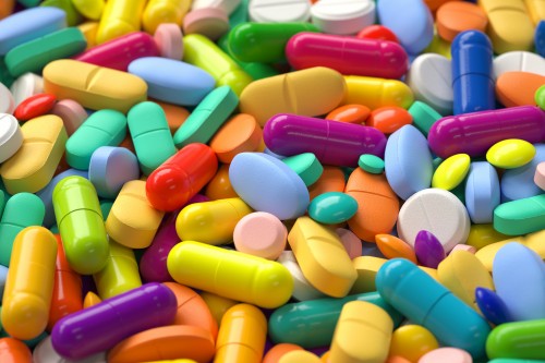 Surconsommation de Médicaments chez les Seniors : Une Campagne de Sensibilisation