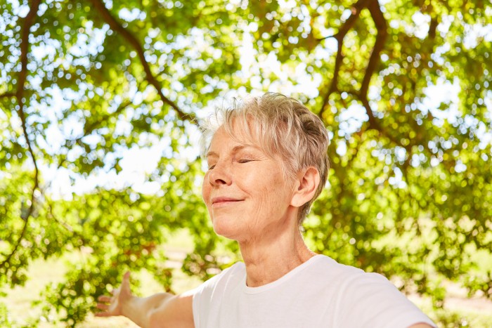 Calmer les malades Alzheimer avec des techniques sans médicaments en ehpad.